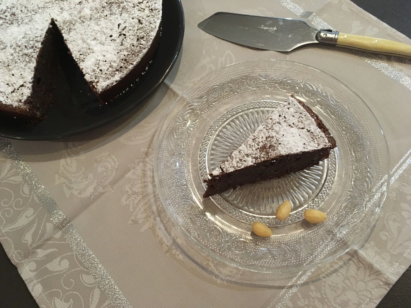 Torta caprese (fondant au chocolat et aux amandes)