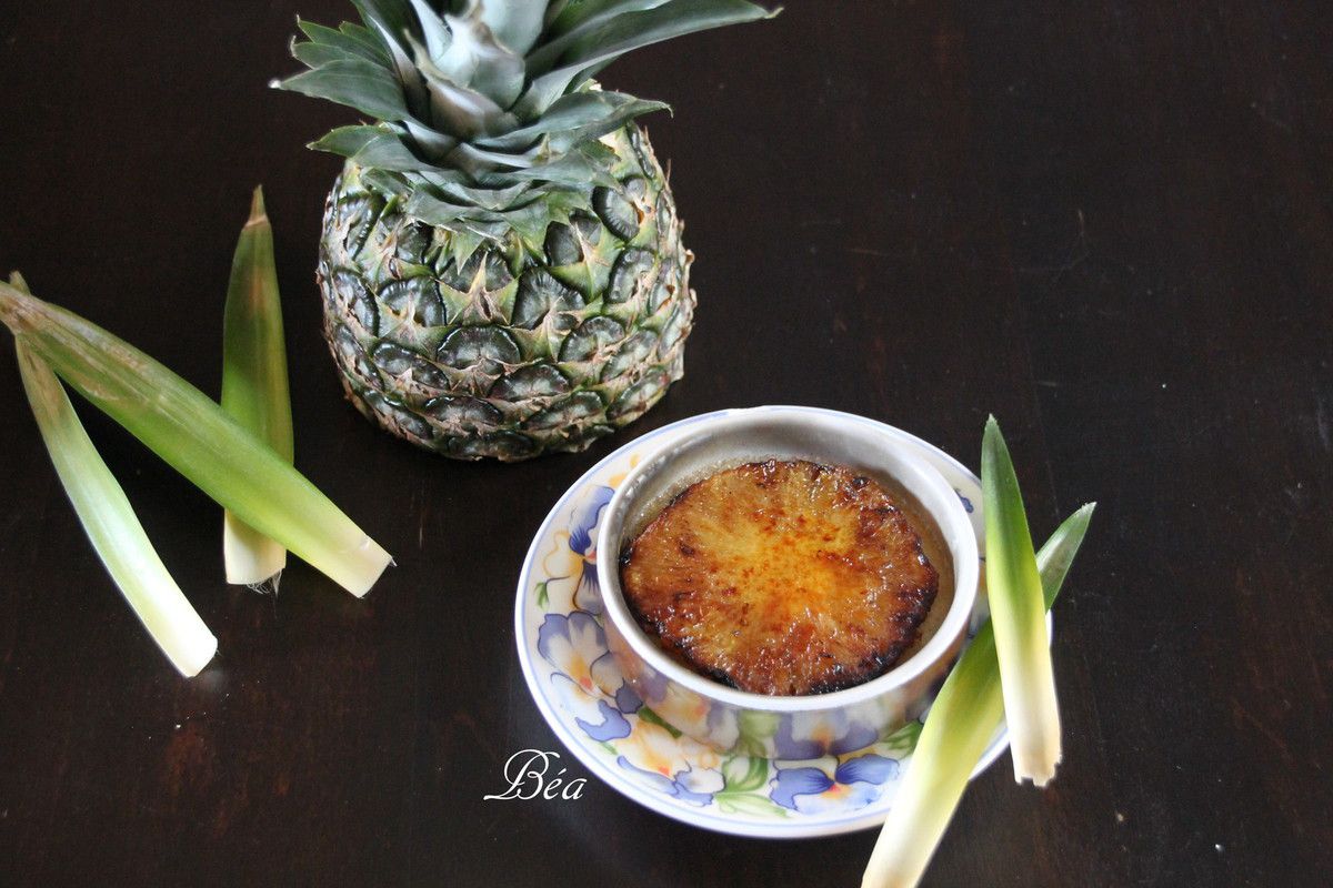 Crème brûlée à l'ananas rôti (version légère)