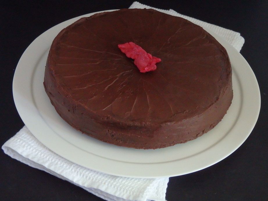 Gâteau au chocolat et à la betterave, nappage au chocolat