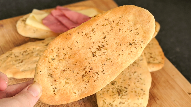 Langues de pain à faire en 5 minutes parfait pour toutes...