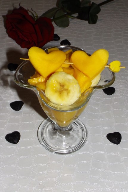 Salade de mangue et de banane au jus d’orange